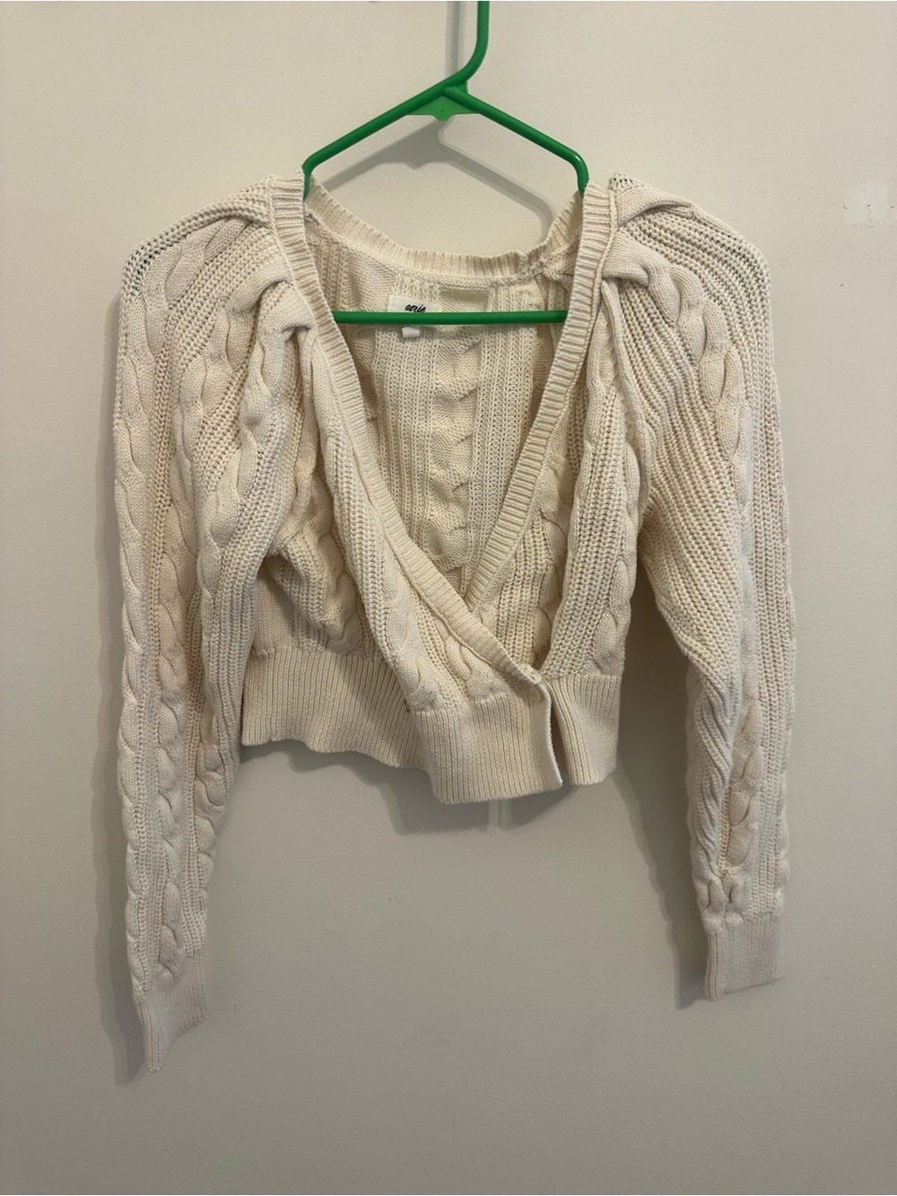 aerie Cream Cable-Knit Cropped Cardigan
